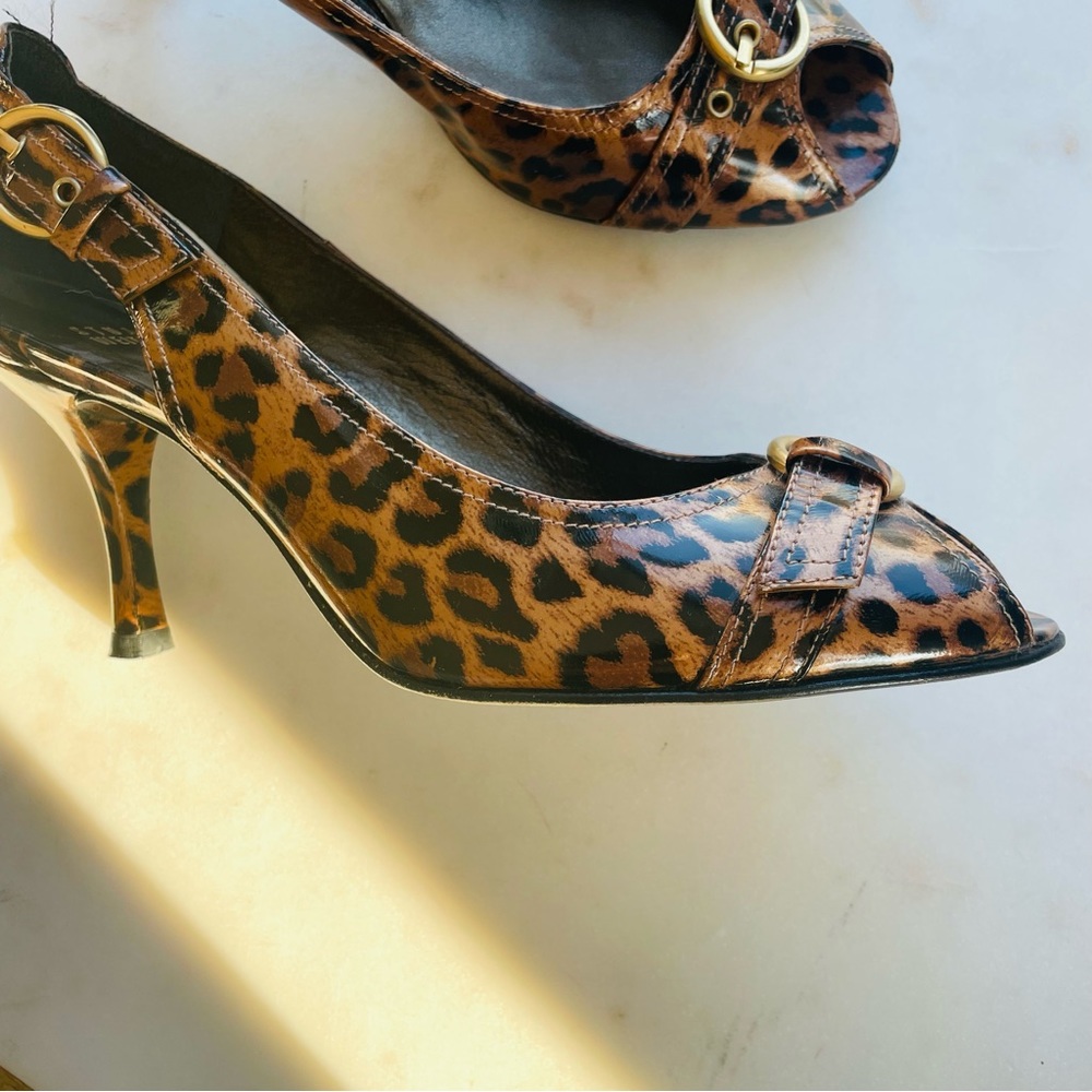 Stuart Weitzman Leopard Print Patent Peep Toe Hee… - image 3